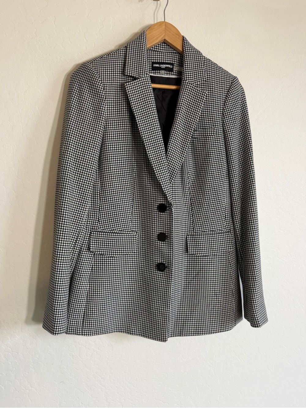 NWOT Karl Lagerfeld Paris Houndstooth 3-Button Tailored Blazer Jacket Size 4